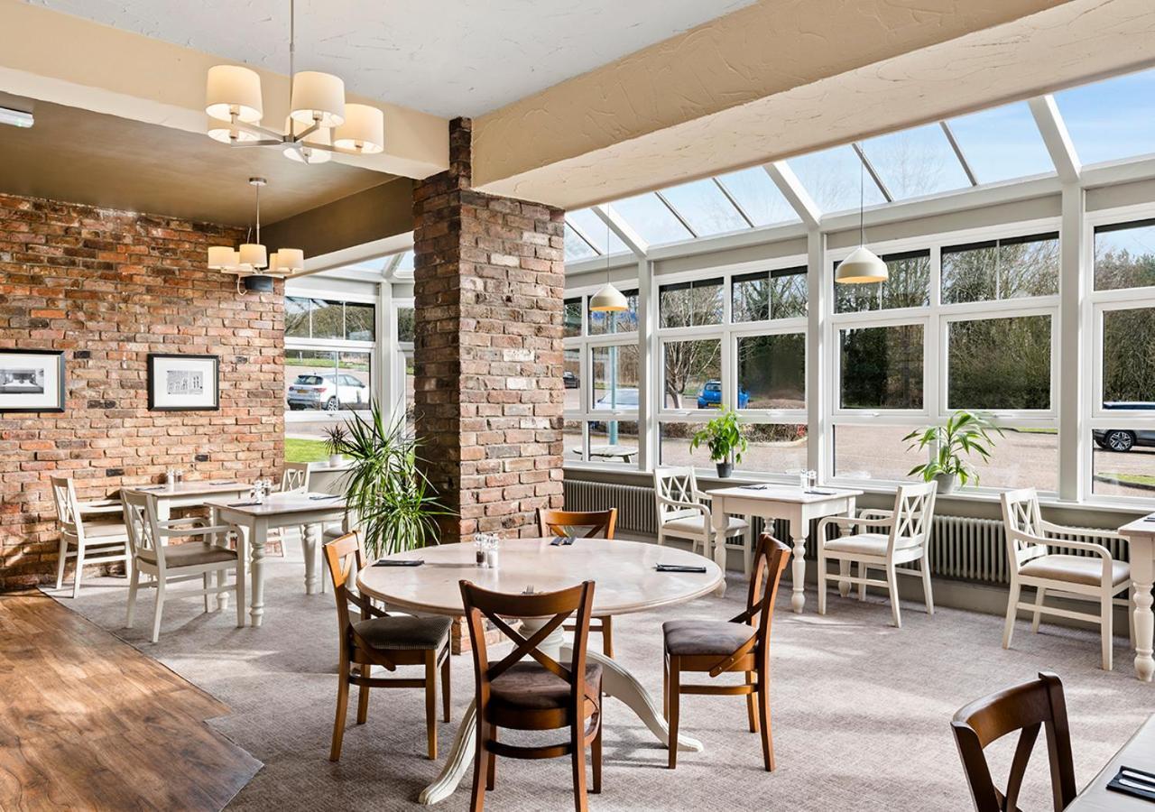 Dragonfly Hotel Peterborough Exterior foto